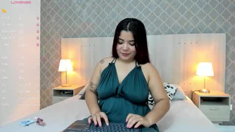 Julieta Robertson online show from March 19, 3:54 am