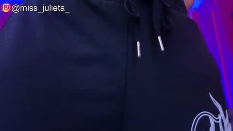  Julieta  online show from May 21, 11:28 am