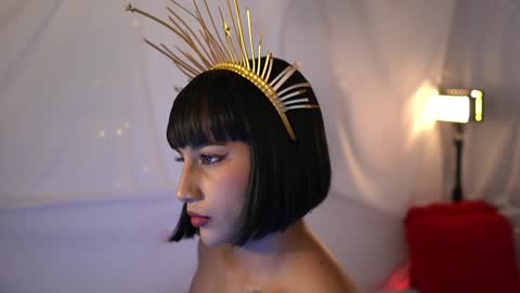 julietawinona online show from January 26, 9:51 pm