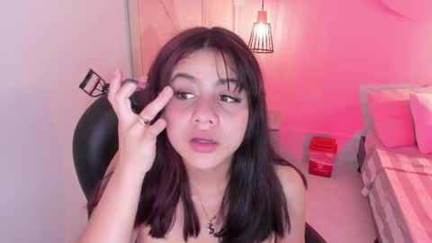 Julieth  online show from February 18, 7:43 pm