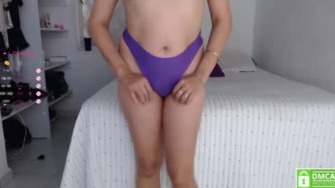 Snapshot of julieth_spencer1 chatting on June 15, 3:58 pm Julieta online show from June 15, 3:58 pm