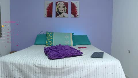 Snapshot of julieth_spencer1 chatting on July 2, 5:08 pm Julieta online show from July 2, 5:08 pm