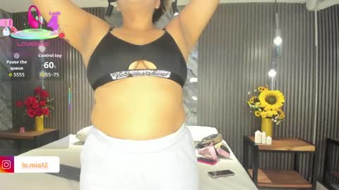 Snapshot of julietha_taylor chatting on April 21, 1:18 am Julietha online show from April 21, 1:18 am