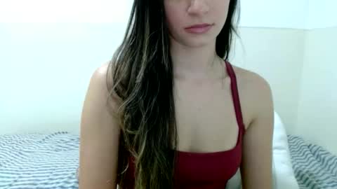 Snapshot of julietolentino_silva chatting on September 21, 7:48 pm julietolentino_silva online show from September 21, 7:48 pm