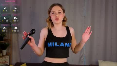 Mia online show from April 23, 3:08 am