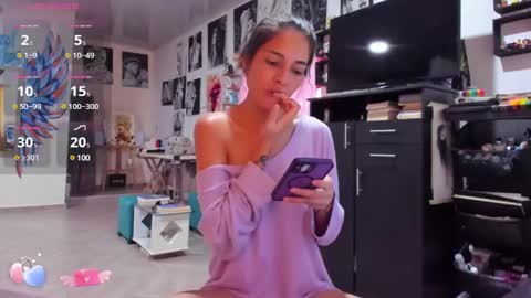 Snapshot of juliette_sweet05 chatting on February 28, 7:14 pm juliette online show from February 28, 7:14 pm