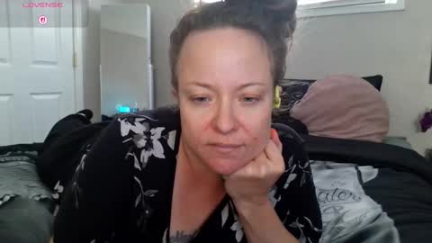 Juli Monroe online show from October 19, 4:07 pm