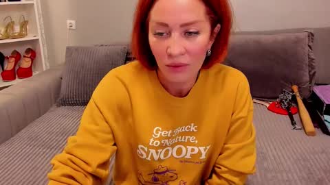 jullia_moor online show from February 27, 12:43 am