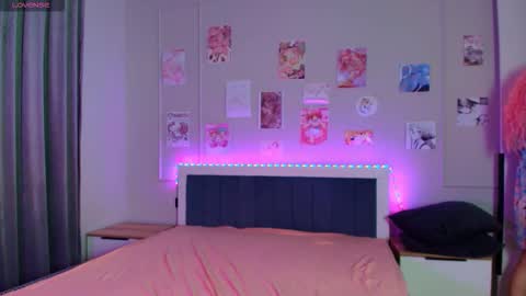 Kira online show from January 6, 6:22 pm