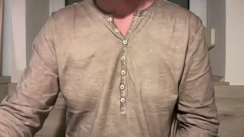 Snapshot of junction1000 chatting on December 23, 3:44 pm Gregor online show from December 23, 3:44 pm