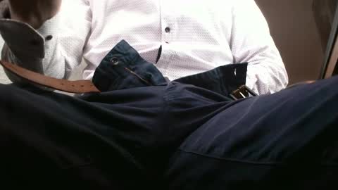 Snapshot of junction1000 chatting on February 21, 2:59 pm Gregor online show from February 21, 2:59 pm