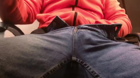 Snapshot of junction1000 chatting on March 4, 3:04 pm Gregor online show from March 4, 3:04 pm