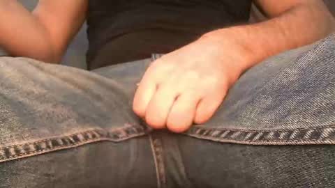 Snapshot of junction1000 chatting on March 5, 7:16 am Gregor online show from March 5, 7:16 am