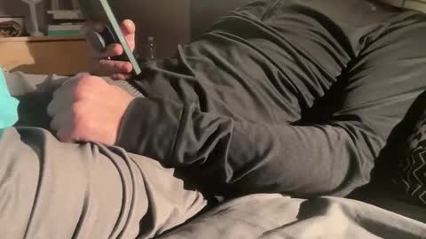 Snapshot of junction1000 chatting on October 26, 4:24 pm Gregor online show from October 26, 4:24 pm