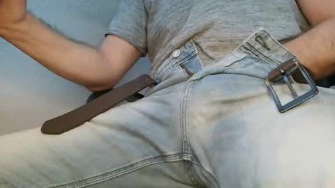 Snapshot of junction1000 chatting on February 4, 1:28 pm Gregor online show from February 4, 1:28 pm