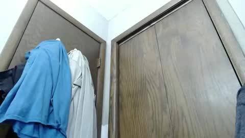 Snapshot of junk_yard_dog chatting on April 7, 12:49 pm Dave online show from April 7, 12:49 pm