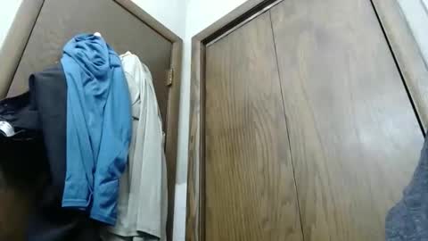 Snapshot of junk_yard_dog chatting on April 8, 12:38 pm Dave online show from April 8, 12:38 pm