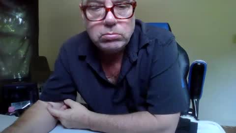 junkhp1 online show from May 25, 4:24 pm