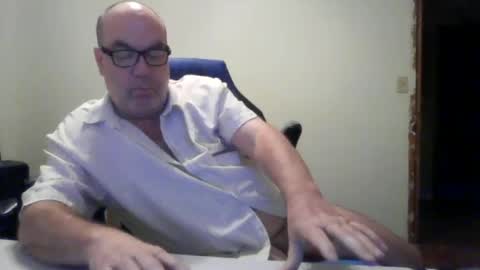 junkhp1 online show from June 22, 11:18 am