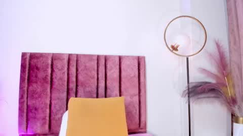 Snapshot of jupiterfoxxxx chatting on May 15, 11:01 pm Jupiter Fox online show from May 15, 11:01 pm