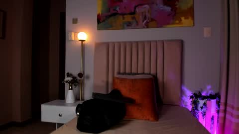 Snapshot of jupiterfoxxxx chatting on May 29, 11:25 pm Jupiter Fox online show from May 29, 11:25 pm