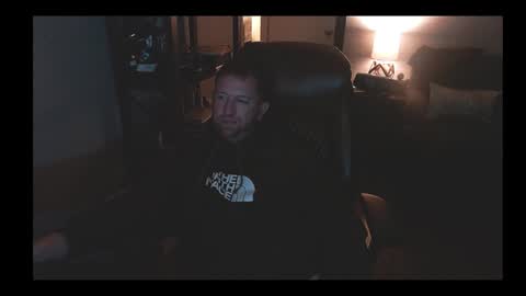 Snapshot of jusbeaz8722 chatting on January 7, 10:43 am JustnSide Unexxst online show from January 7, 10:43 am