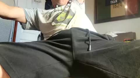 Snapshot of just4fun1523 chatting on June 21, 6:32 pm just4fun1523 online show from June 21, 6:32 pm