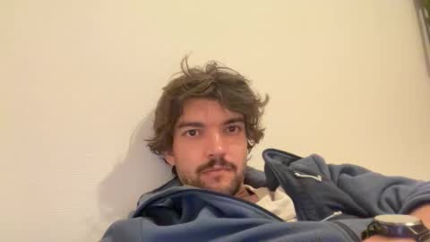 just_a_guy_with_a_big_cock online show from October 20, 7:25 pm