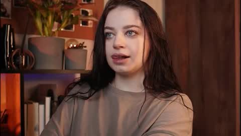 Snapshot of just_dakota_ chatting on February 17, 10:23 am just_dakota_ online show from February 17, 10:23 am