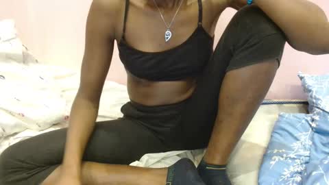 just ebonee online show from February 24, 5:05 am