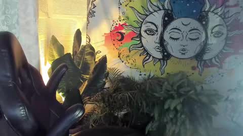 Snapshot of just_katiex chatting on February 21, 10:39 am Sofia online show from February 21, 10:39 am