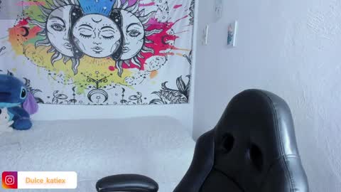 Sofia online show from April 4, 1:41 pm