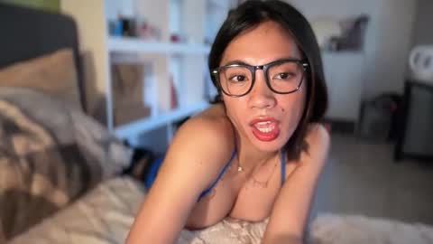 Snapshot of just_marjorie69 chatting on February 3, 6:22 am Be you online show from February 3, 6:22 am