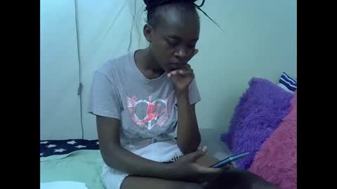 Snapshot of just_nuru chatting on October 29, 1:46 pm just_nuru online show from October 29, 1:46 pm