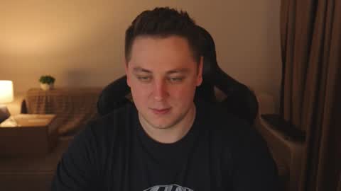 Snapshot of just_top chatting on February 16, 6:15 pm David online show from February 16, 6:15 pm