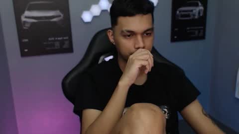 Snapshot of justagamerxxx chatting on September 27, 12:10 pm Rhys online show from September 27, 12:10 pm