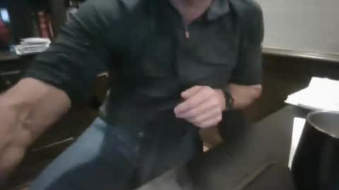 Snapshot of justanotherdadbod2025 chatting on November 22, 1:37 am justanotherdadbod2025 online show from November 22, 1:37 am