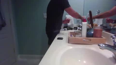 justanotherdadbod2025 online show from April 17, 3:09 am