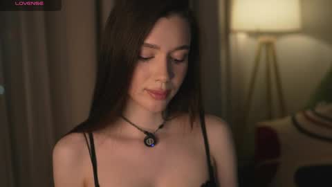Snapshot of justbarbie_new_ chatting on May 2, 7:30 pm Katarina online show from May 2, 7:30 pm