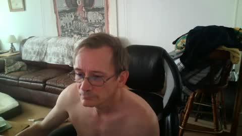 Snapshot of justdoug999 chatting on July 1, 1:34 pm BetaDougie online show from July 1, 1:34 pm