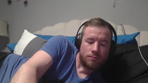 justformeandmyself1234 online show from February 19, 4:34 am