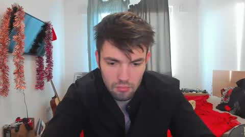 Snapshot of justin_badd chatting on May 6, 4:12 pm justin_badd online show from May 6, 4:12 pm