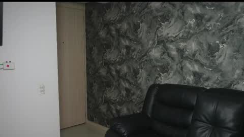 justin clark1 online show from December 1, 12:59 am