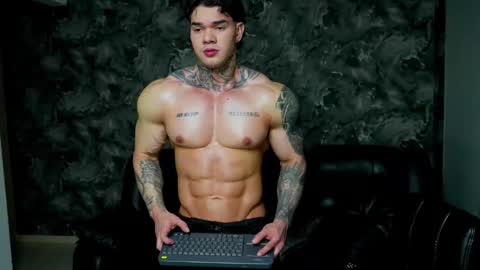 justin clark1 online show from March 11, 4:18 am