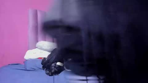 Snapshot of justin_jazmin chatting on December 24, 12:44 am JUSTIN Y JAZMIN online show from December 24, 12:44 am