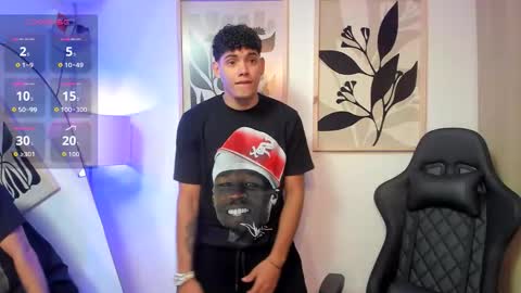 justin_payn14 online show from March 27, 7:24 pm