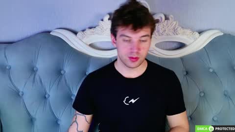 Snapshot of justin_reed chatting on May 13, 8:44 am Arthur online show from May 13, 8:44 am