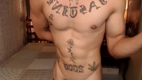 justine_hunk online show from February 6, 7:56 am