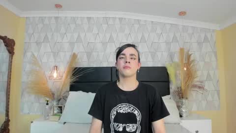 Justine online show from February 23, 4:10 am