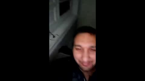 justingodla20 online show from December 16, 7:08 pm